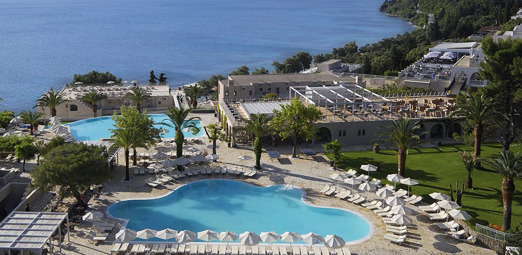 Marbella Beach Hotel pool